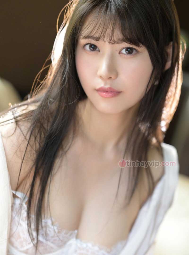 17 Diễn viên JAV Ria Aisai