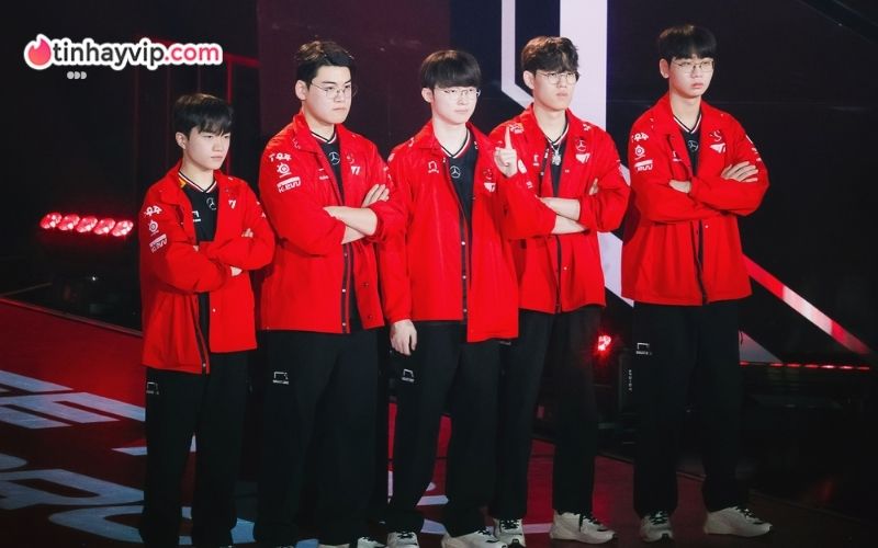 Bengi gửi lời khen ngợi Faker trước thềm đại chiến T1 - DK
