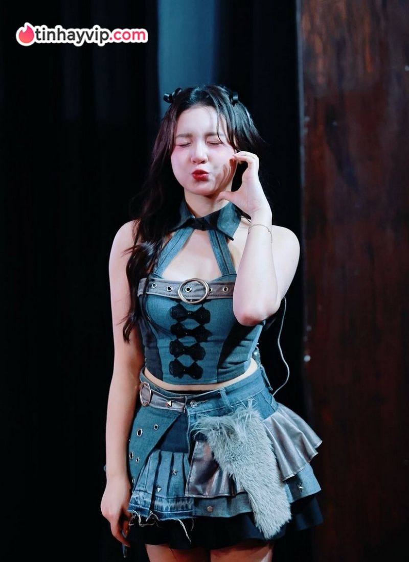 MC Vũ Phương Thảo