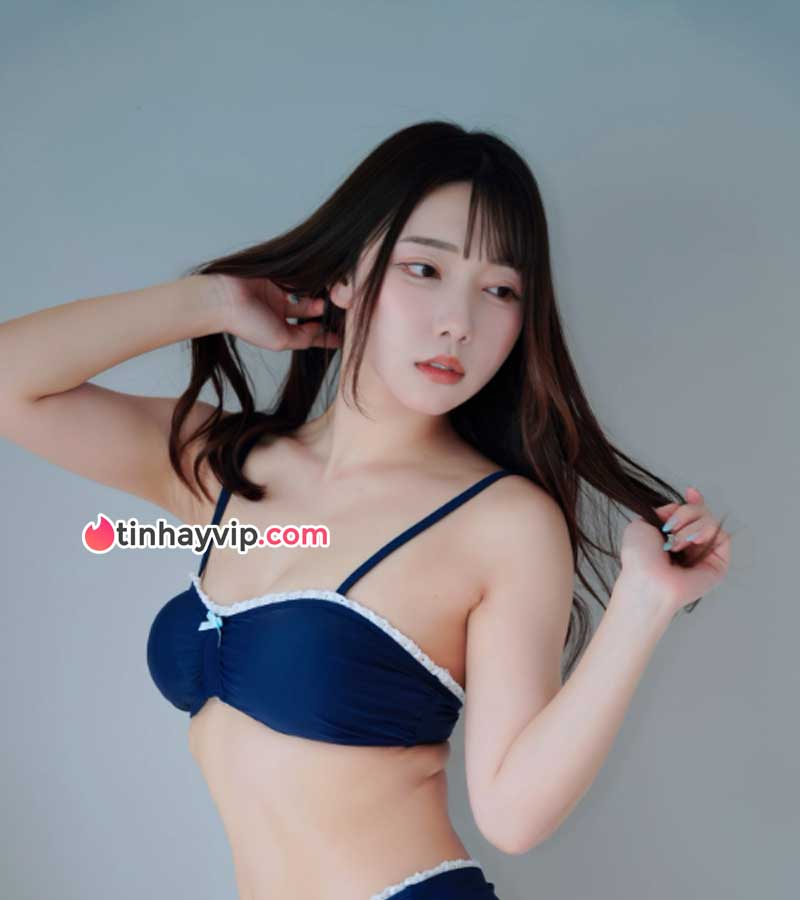 Mei Satsuki thích XXX với những ông chú lớn tuổi Mei Satsuki thích XXX với những ông chú lớn tuổi