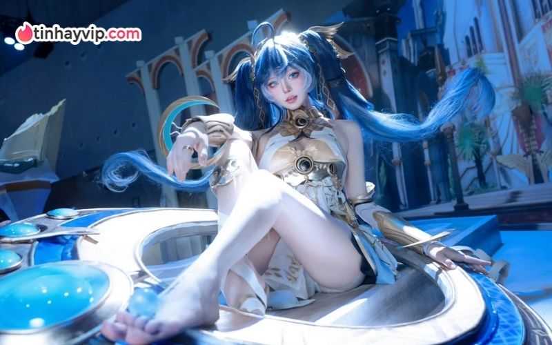 Sự đình đám của coser Oink