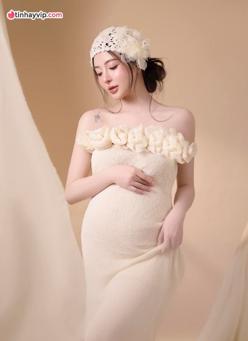 Trang Banana khoe vẻ đẹp "nàng thơ" ngọt ngào với bộ ảnh mới