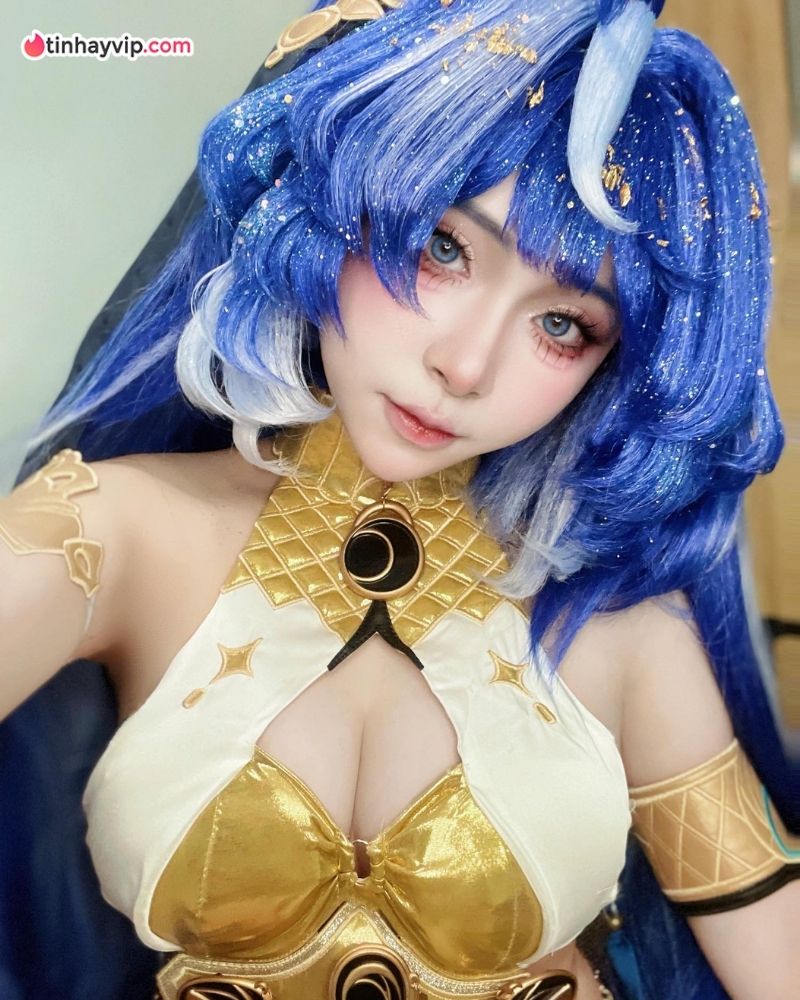 Coser Haniel viral chỉ sau một lần biến hình "sương sương"