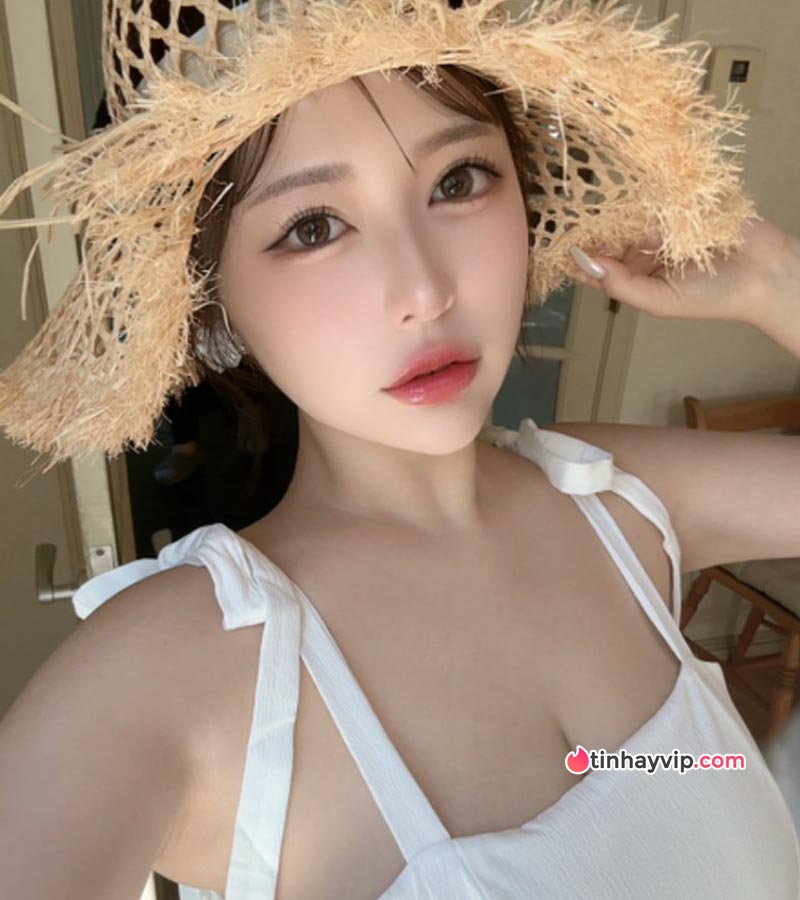 Idol JAV siêu vòng 1 Ren Gojo khóc khi nhắc đến gia đình Idol JAV siêu vòng 1 Ren Gojo khóc khi nhắc đến gia đình