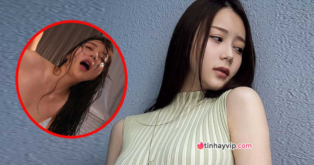Miu Shiromine nhá hàng cảnh nóng khiến fan đứng hình