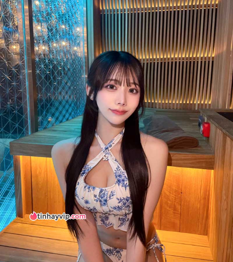 Ozaki Erika từ bỏ nghề phát thanh viên để đóng JAV Ozaki Erika từ bỏ nghề phát thanh viên để đóng JAV