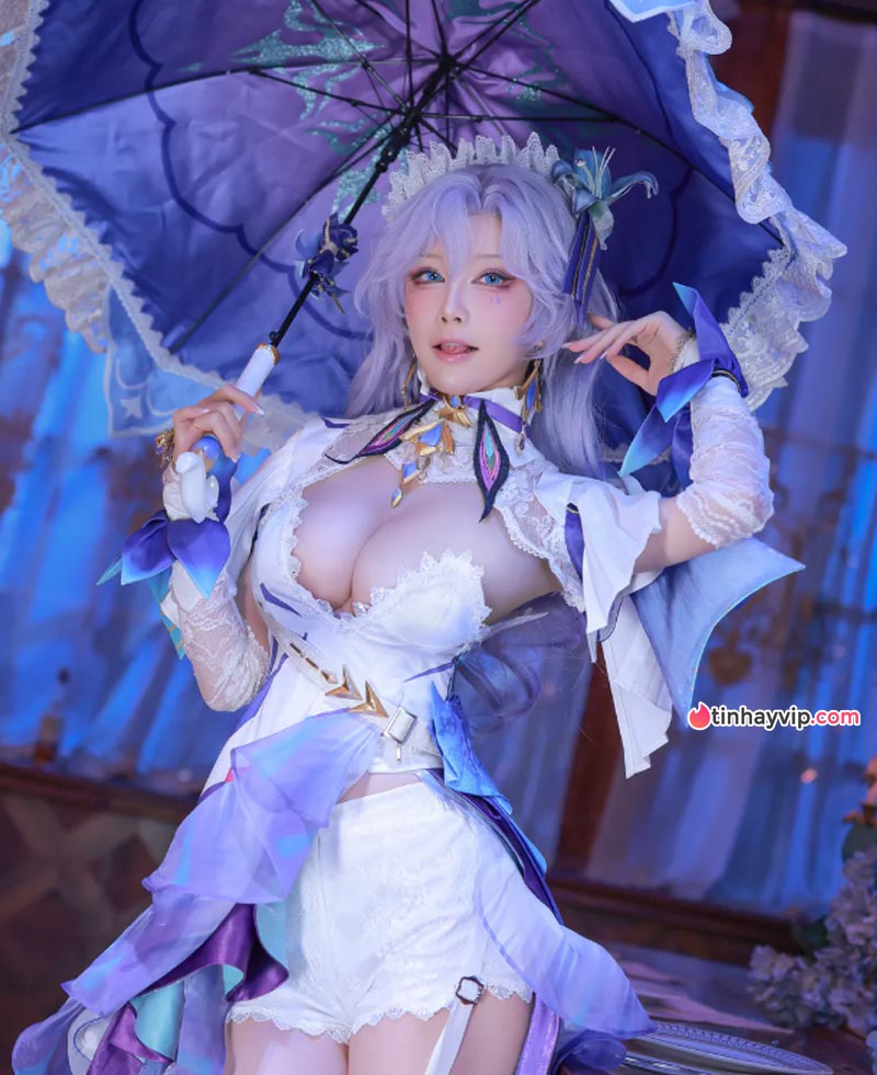 Aqua khiến fan đỏ mặt khi cosplay Cantarella Wuthering Waves 18+ Aqua khiến fan đỏ mặt khi cosplay Cantarella Wuthering Waves 18+