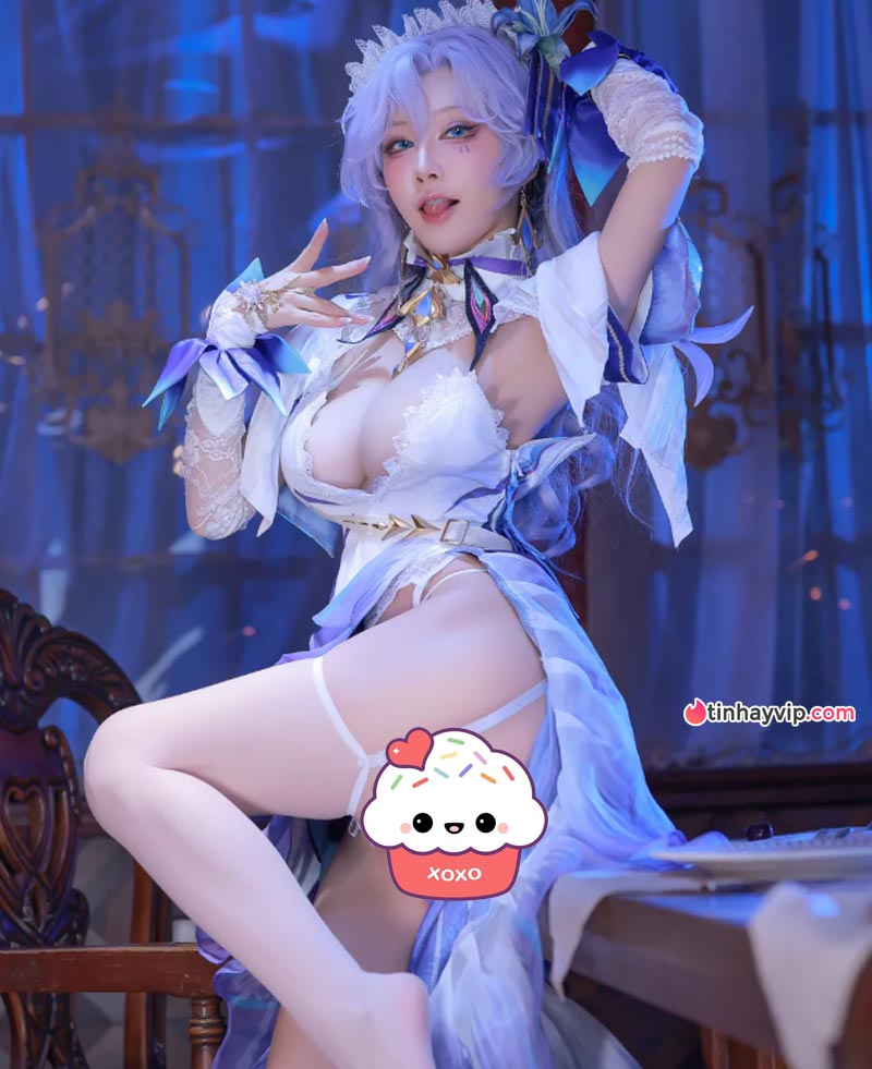 Aqua khiến fan đỏ mặt khi cosplay Cantarella Wuthering Waves 18+ Aqua khiến fan đỏ mặt khi cosplay Cantarella Wuthering Waves 18+