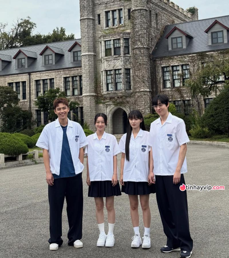 Dear X boom tấn thao túng tâm lý đầy đen tối Kim Yoo Jung