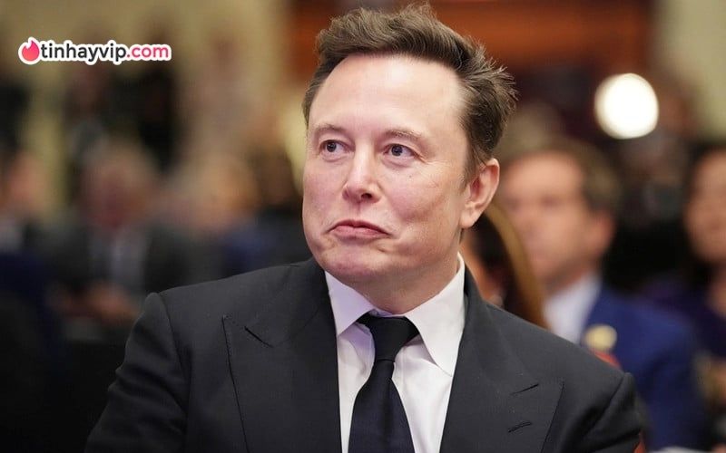 Elon Musk tuyên bố sẽ đánh bại đội LMHT mạnh nhất năm 2026