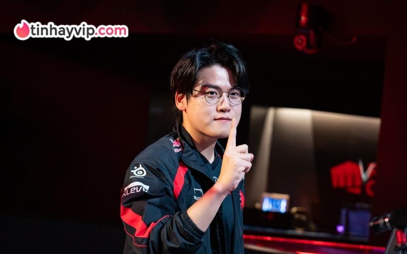 Gumayusi có thể sẽ rời T1 nếu hợp đồng với đội tuyển thiếu điều khoản này! Gumayusi có thể sẽ rời T1 nếu đội tuyển thiếu điều khoản này