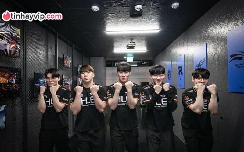 HLE nhiều khả năng sẽ là "bến đỗ" an toàn mà Gumayusi lựa chọn Gumayusi nhiều khả năng sẽ khoác áo HLE trong mùa giải 2026