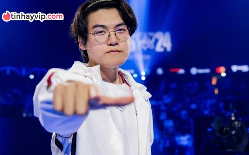 Gumayusi chính thức gia nhập Hanwha Life Esports! Gumayusi chính thức gia nhập Hanwha Life Esports!