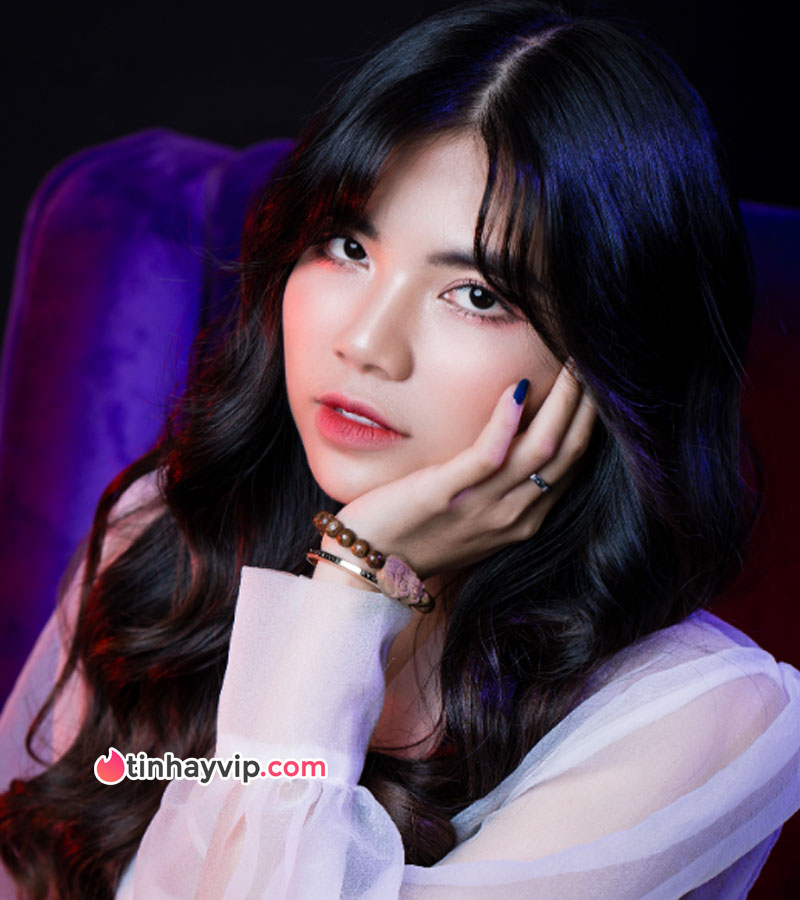 Idol TikTok trước và sau khi phẫu thuật thẩm mỹ