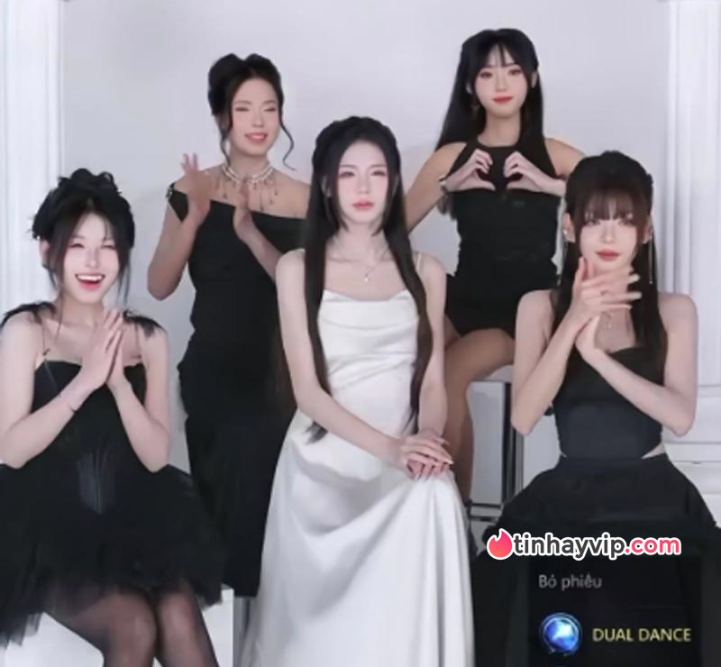 Lừa làm Idol Live TikTok rồi ép bán ảnh nóng, clip nóng, đi khách Lừa làm Idol Live TikTok rồi ép bán ảnh nóng, clip nóng