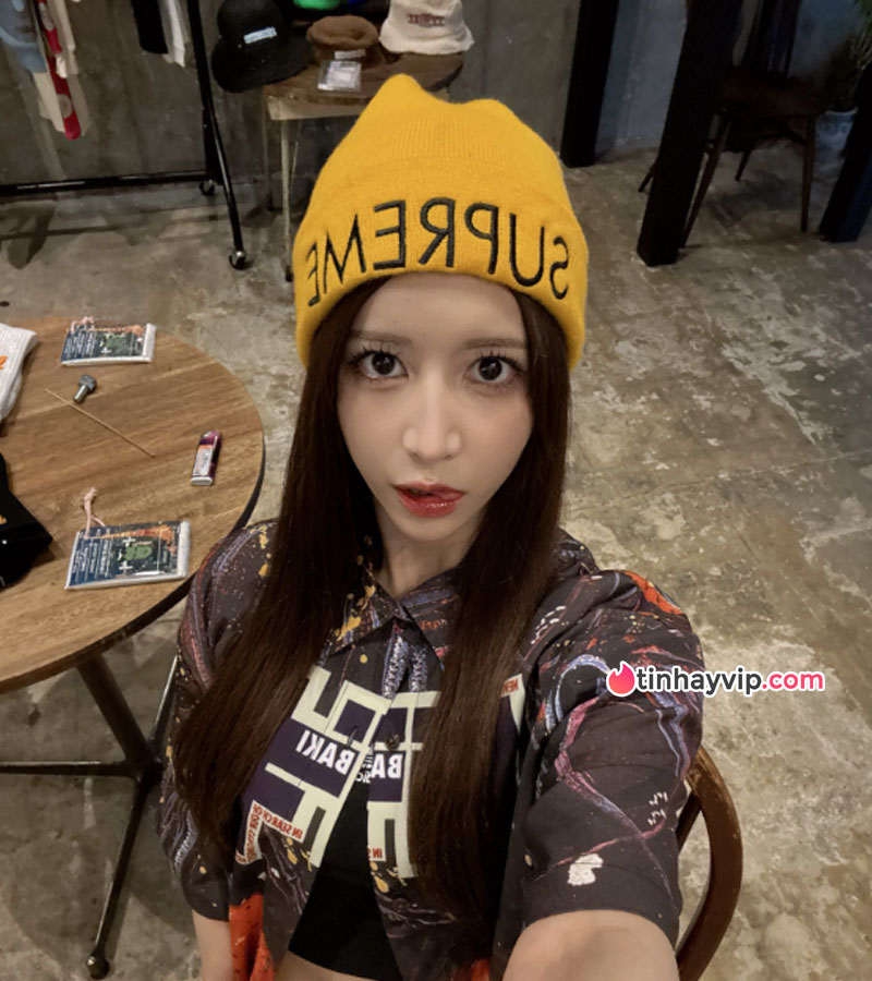 Nanatsumori Riri bị lộ cảnh nóng riêng tư khiến fan bức xúc Nanatsumori Riri bị lộ cảnh nóng riêng tư khiến fan bức xúc