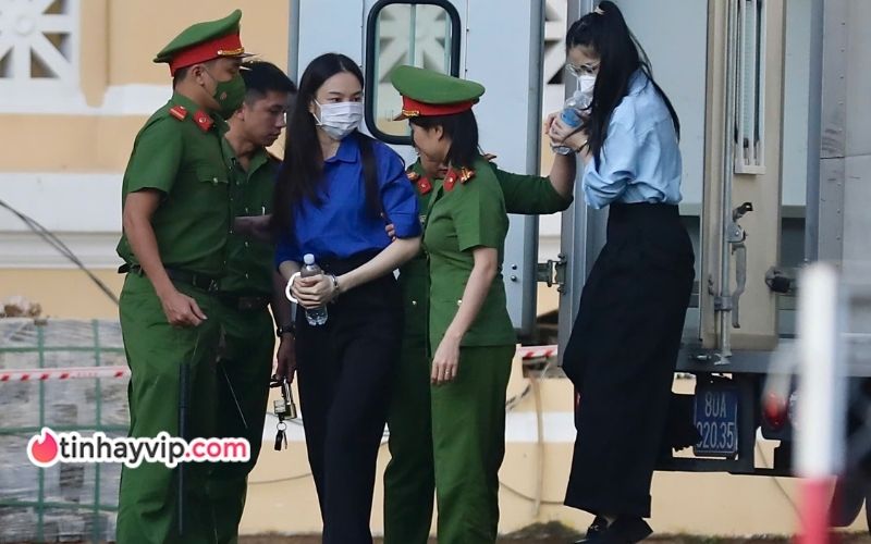 Ngày 19/11: Xét xử Thùy Tiên, Quang Linh và Hằng Du Mục