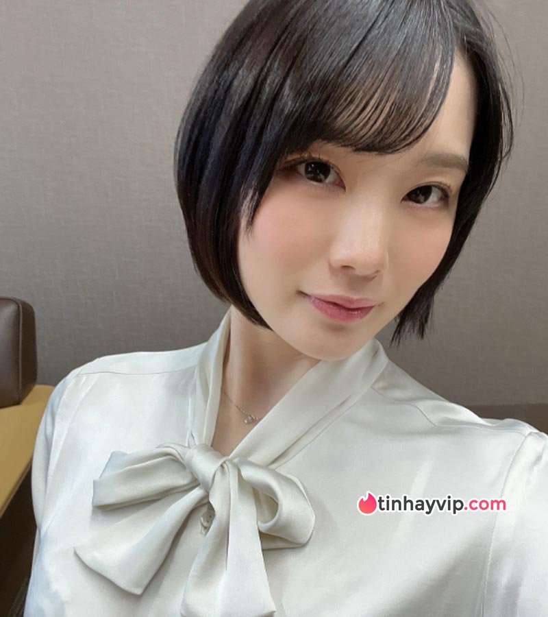 Top diễn viên JAV ăn khách nhất FANZA tháng 10/2025 9 Airi Suzumura