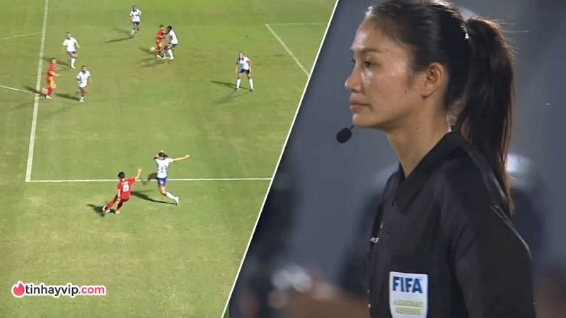 Trọng tài "cướp" bàn thắng của tiền vệ Việt Nam trong trận gặp tuyển Philippines "Bích Thùy SEA Games" và cậu chuyện "cướp" bàn thắng