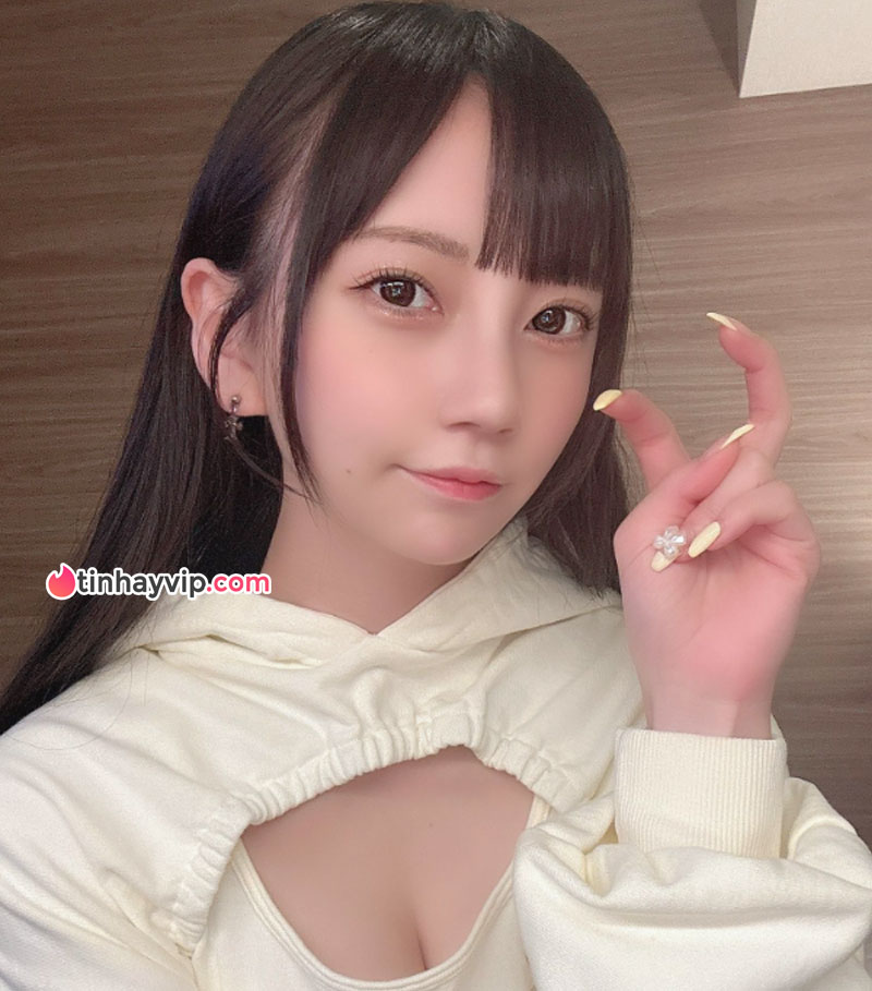 Mia Nanasawa nàng loli nấm lùn đã trụ suốt 8 năm trong làng AV như thế nào? Mia Nanasawa nàng loli nấm lùn đã trụ suốt 8 năm trong làng AV như thế nào?