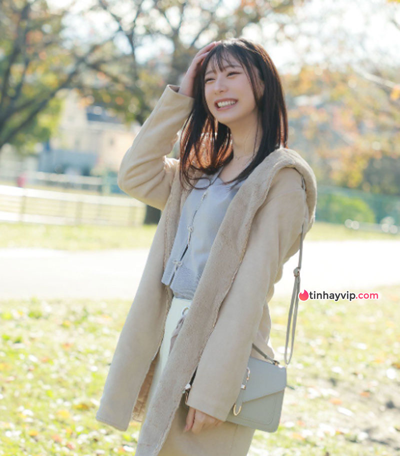 Miyoshi Yuka bật mí về hậu trường code phim JAV 4P hồ bơi