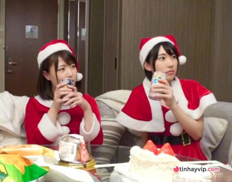 Top code JAV Giáng Sinh sưởi ấm tâm hồn người xem KFNE - 030 code JAV