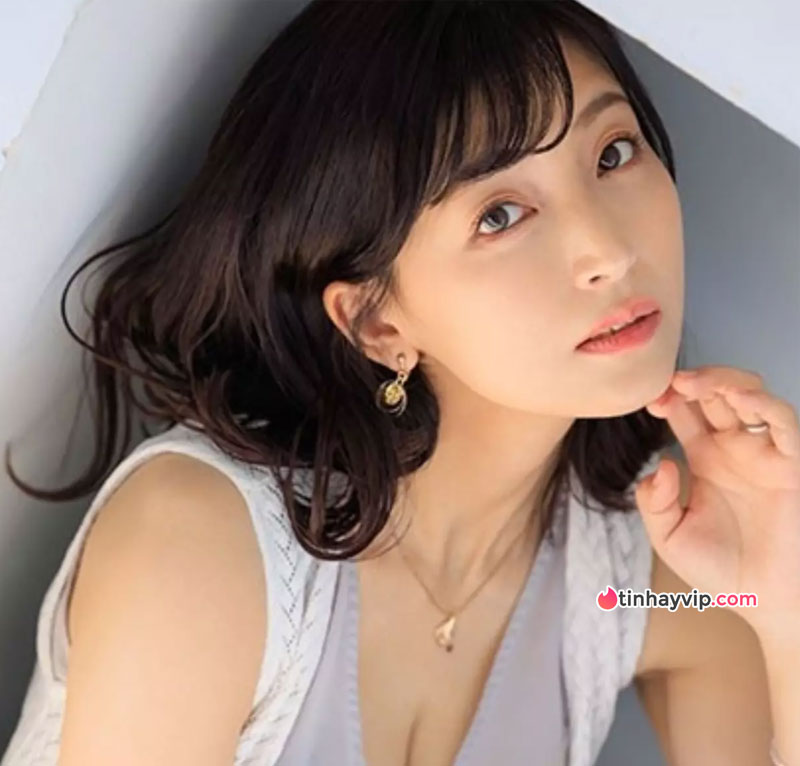 Top diễn viên JAV ăn khách nhất BookMate tháng 11/2025 25 Touko Yoshinaga