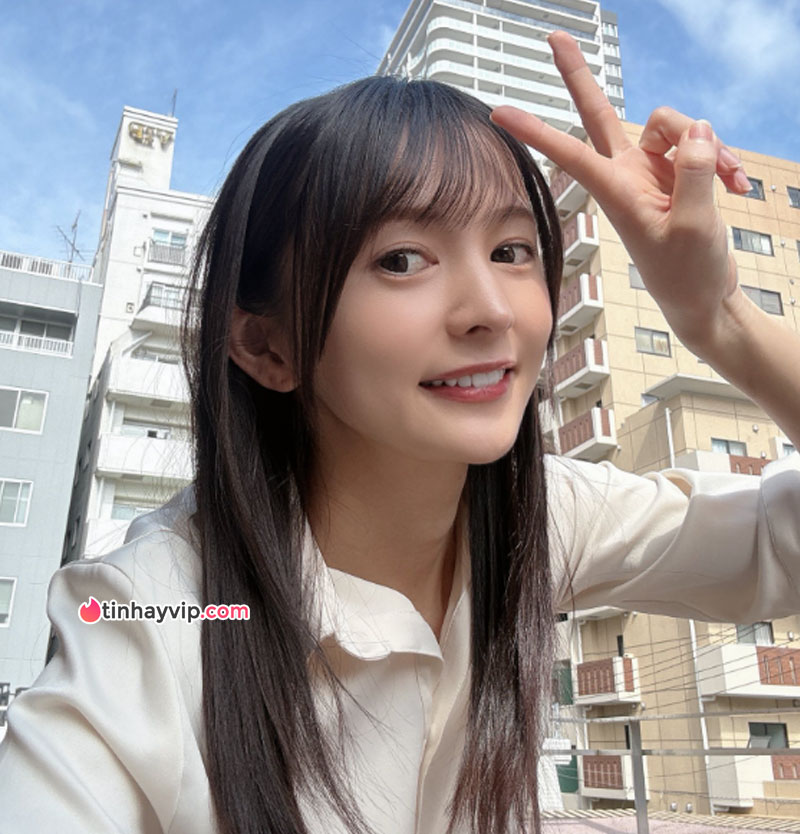 Yukimura Itsuki thử thách creampie tại cửa hàng tiện lợi