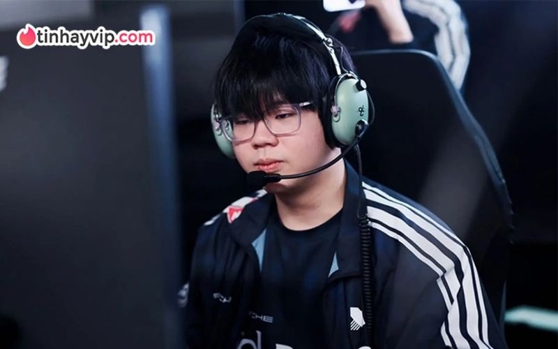 Biến căng: DRX LazyFeel bị một tuyển thủ "gà mờ" phân biệt chủng tộc trong game xếp hạng máy chủ Hàn Quốc DRX LazyFeel bị một tuyển thủ "gà mờ" phân biệt chủng tộc