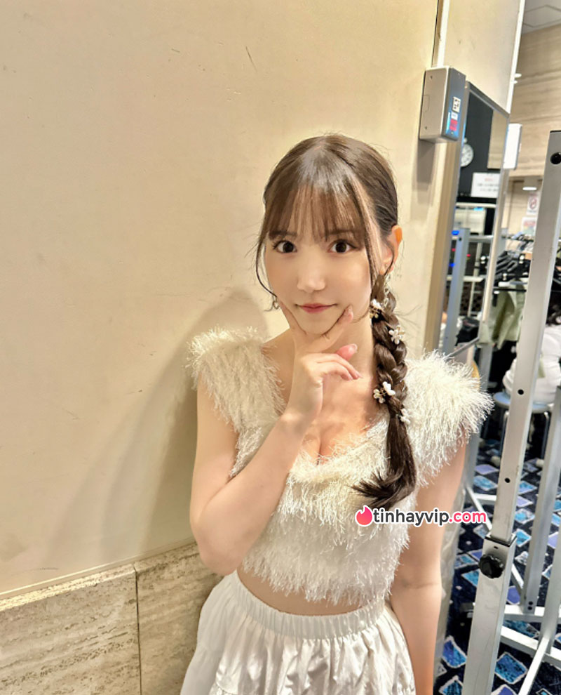 Mita Marin bày tỏ mong muốn 3some cùng Tano Karin