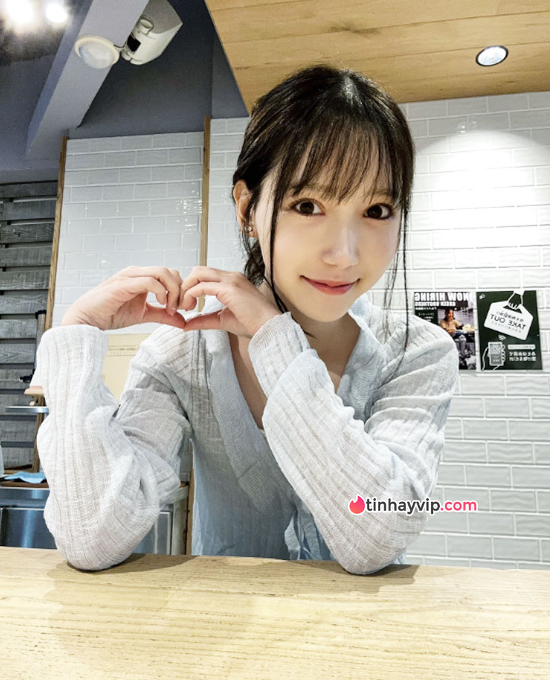 Mita Marin bày tỏ mong muốn 3some cùng Tano Karin