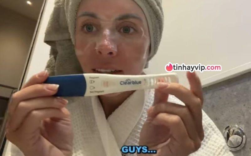 Sốc: Diễn viên "phim người lớn" Bonnie Blue xác nhận mang thai sau khi QHTD với hơn 400 người đàn ông Bonnie Blue xác nhận mang thai với 400 người đàn ông!