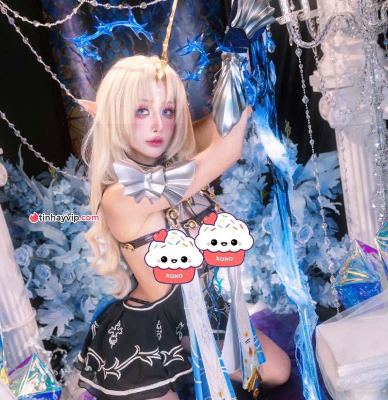 Byoru khoe ảnh cosplay Fleurdelys lộ cả vườn trái cây