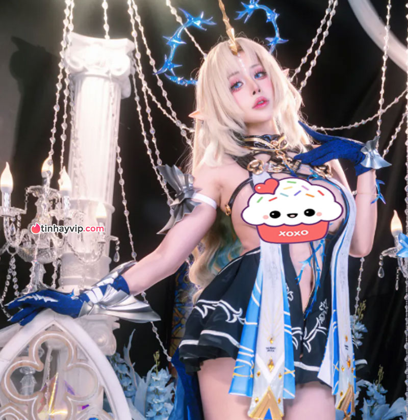 Byoru khoe ảnh cosplay Fleurdelys lộ cả vườn trái cây