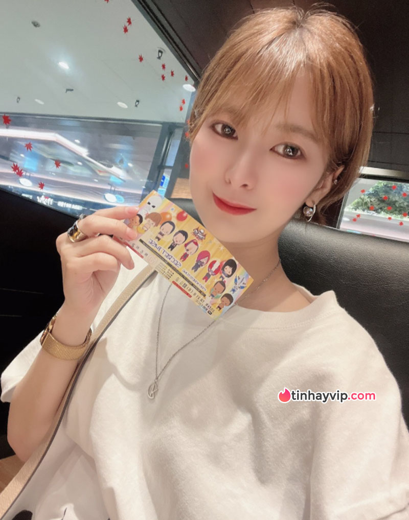 Hậu AV Satsuki Toyooka mắc bệnh lạ có thể tử vong