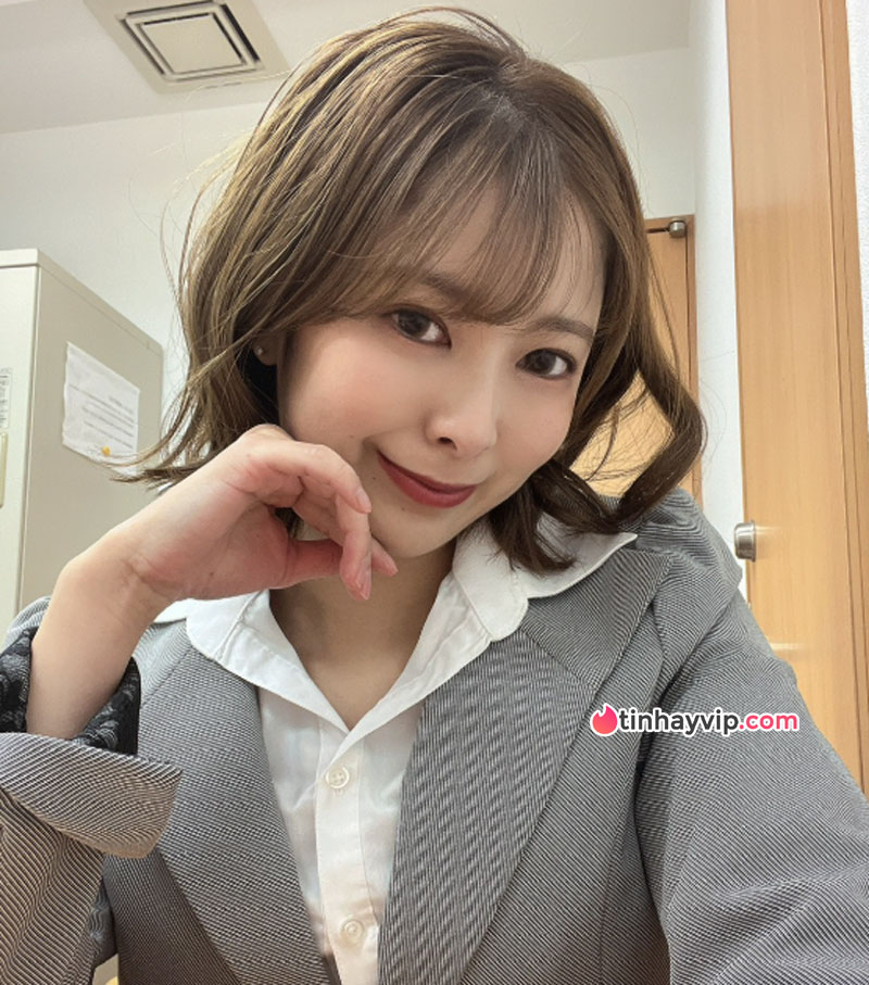 Hậu AV Satsuki Toyooka mắc bệnh lạ có thể tử vong