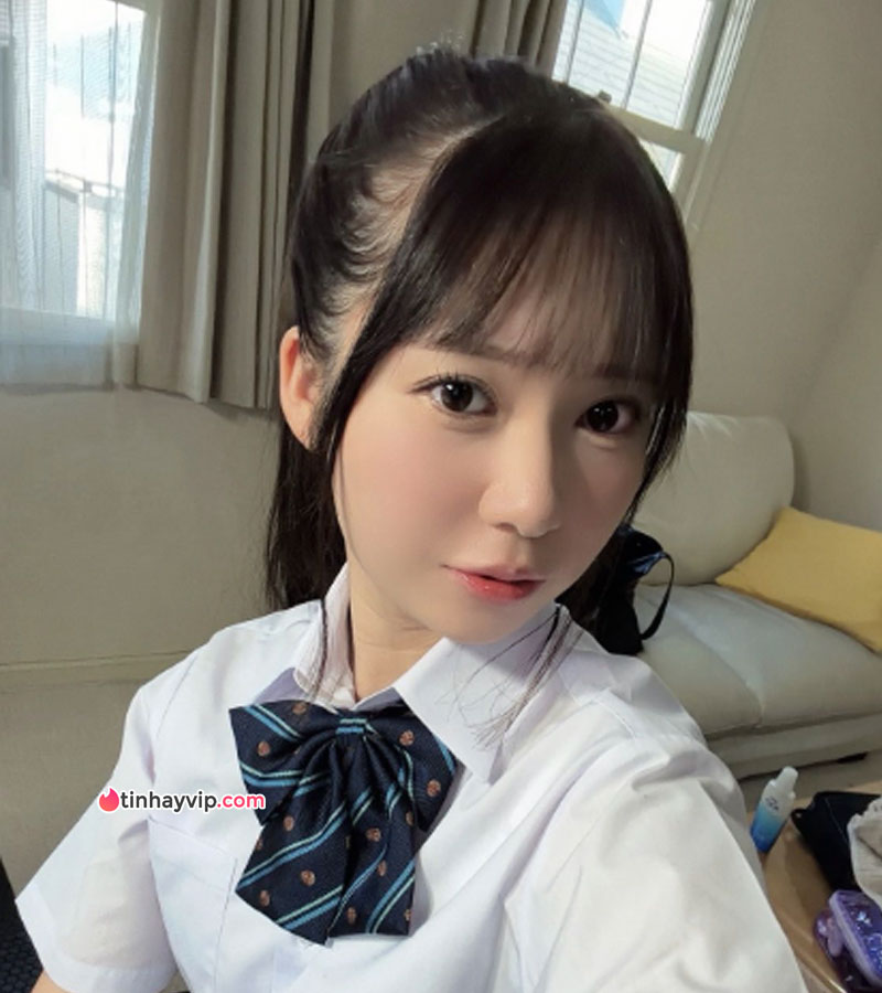 Satsuki Hina gây bất ngờ với màn debut AV như thiên thần