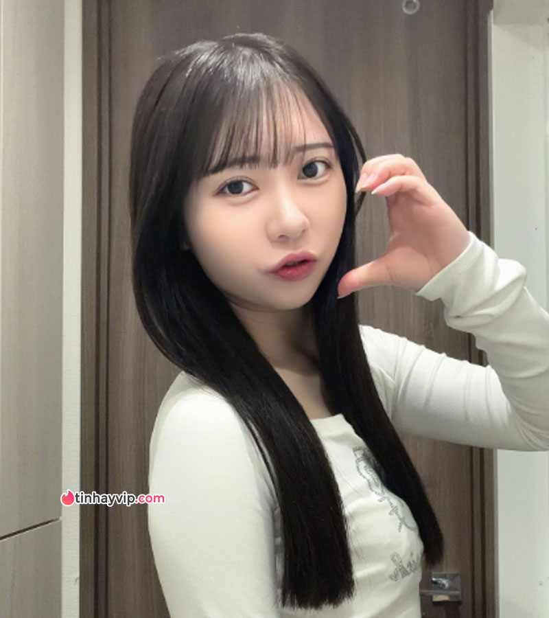 Satsuki Hina gây bất ngờ với màn debut AV như thiên thần