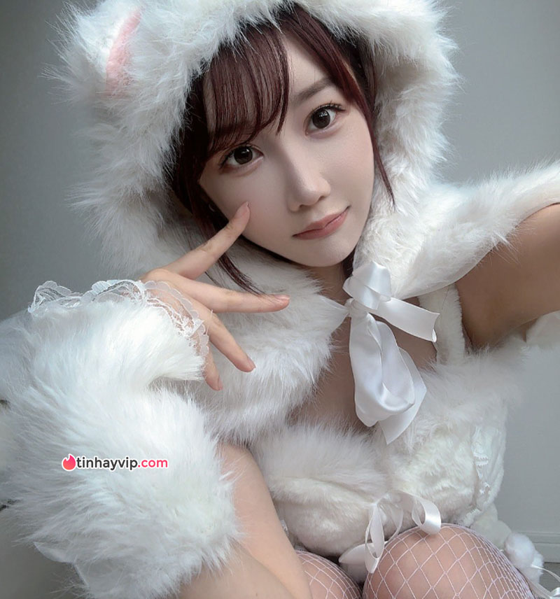 Shiina Koharu trở lại AV với nhan sắc thăng hạng cực phẩm