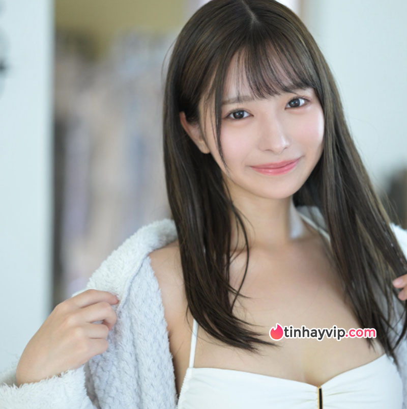 Yua Fucuda bị chỉ trích khi tiết lộ quan hệ vào năm 13 tuổi