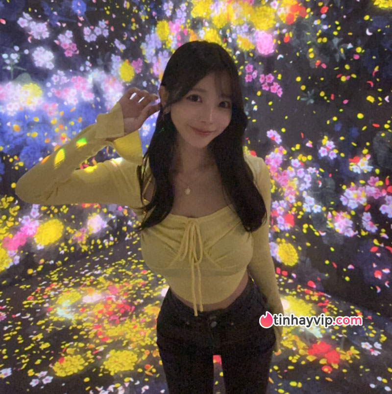 Yua Fucuda bị chỉ trích khi tiết lộ quan hệ vào năm 13 tuổi