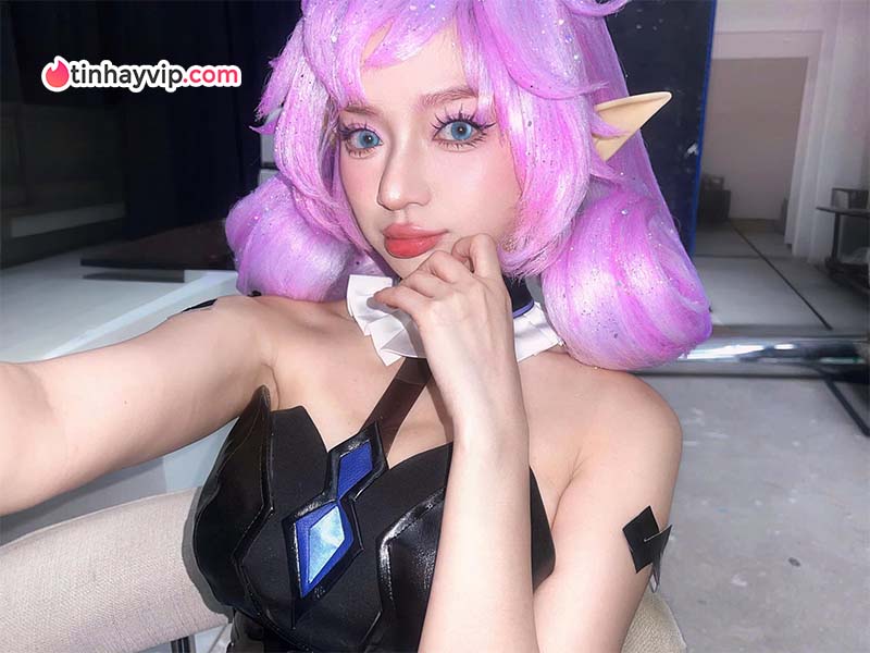 Chi Củ Cải tái xuất làng streamer với phong độ ổn định