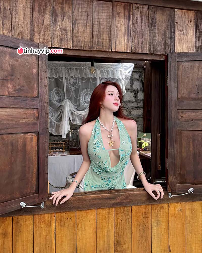 Karty Chang 2k1 gây sốt với bộ ảnh nữ thần biển đầy sexy