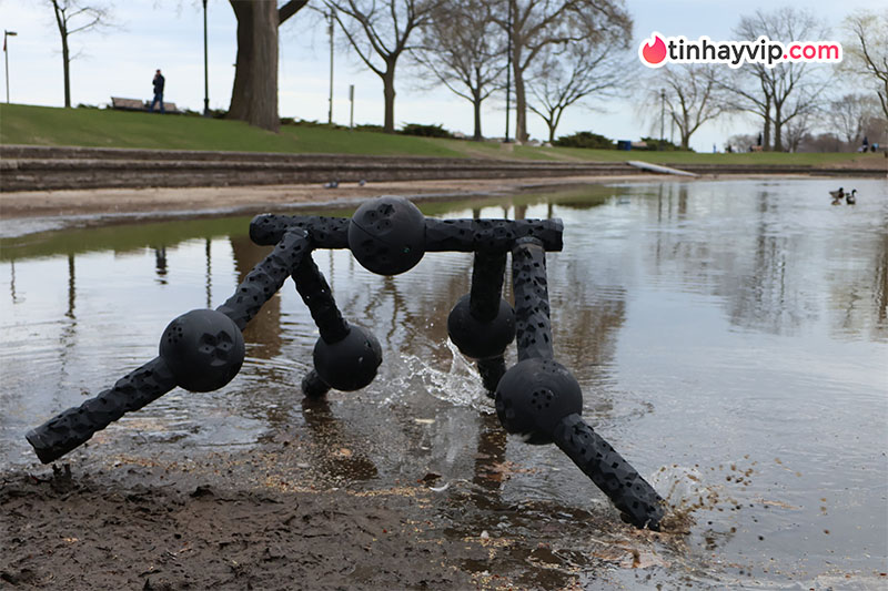 Legged Metamachine: Robot được thiết kế bởi chính AI gây sốc, có khả năng...bất tử Legged Metamachine: Robot được thiết kế bởi chính AI gây sốc, có khả năng...bất tử