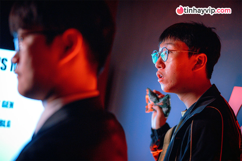 Ruler Gen.G gây sốc khi bị tố "trốn thuế", có khả năng đi tù 10 năm? Ruler Gen.G gây sốc khi bị tố "trốn thuế", có khả năng đi tù 10 năm?