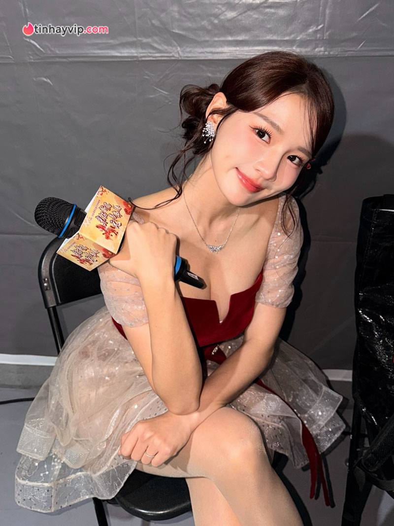 Cận cảnh vóc dáng cực phẩm của Yua Mikami bản Đài Loan thách thức mọi ánh nhìn