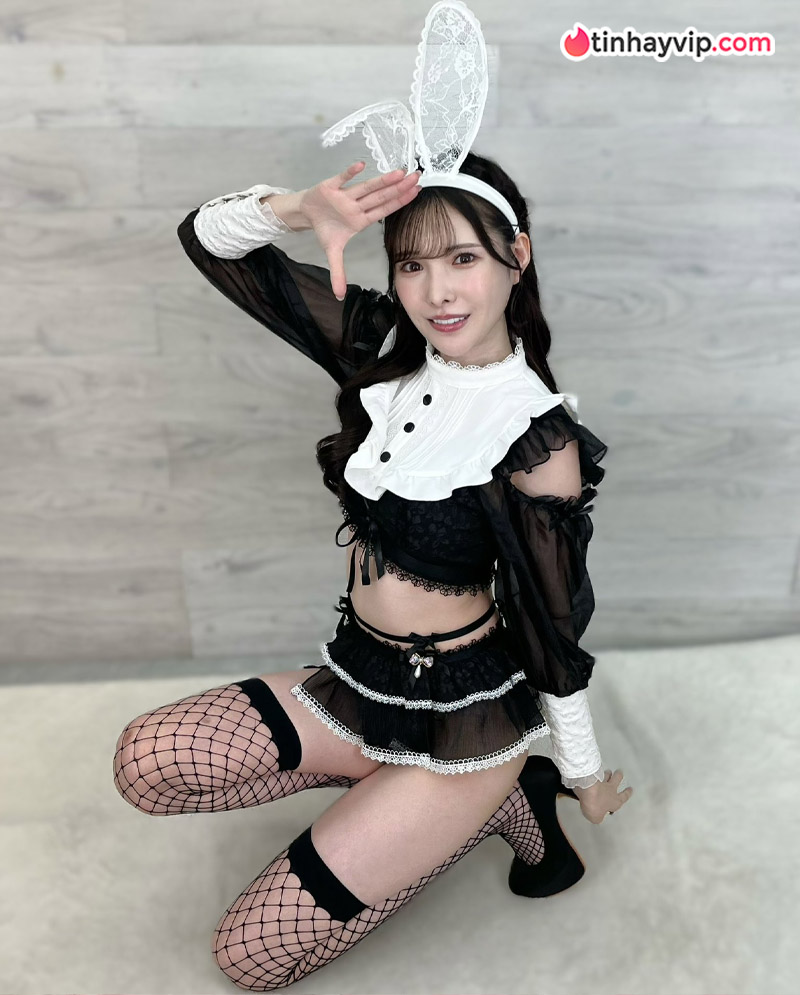 Arina Arata "bốc hơi" khỏi ngành AV, xoá sạch tài khoản 1.2 triệu follow Arina Arata "bốc hơi" khỏi ngành AV, xoá sạch tài khoản 1.2 triệu follow