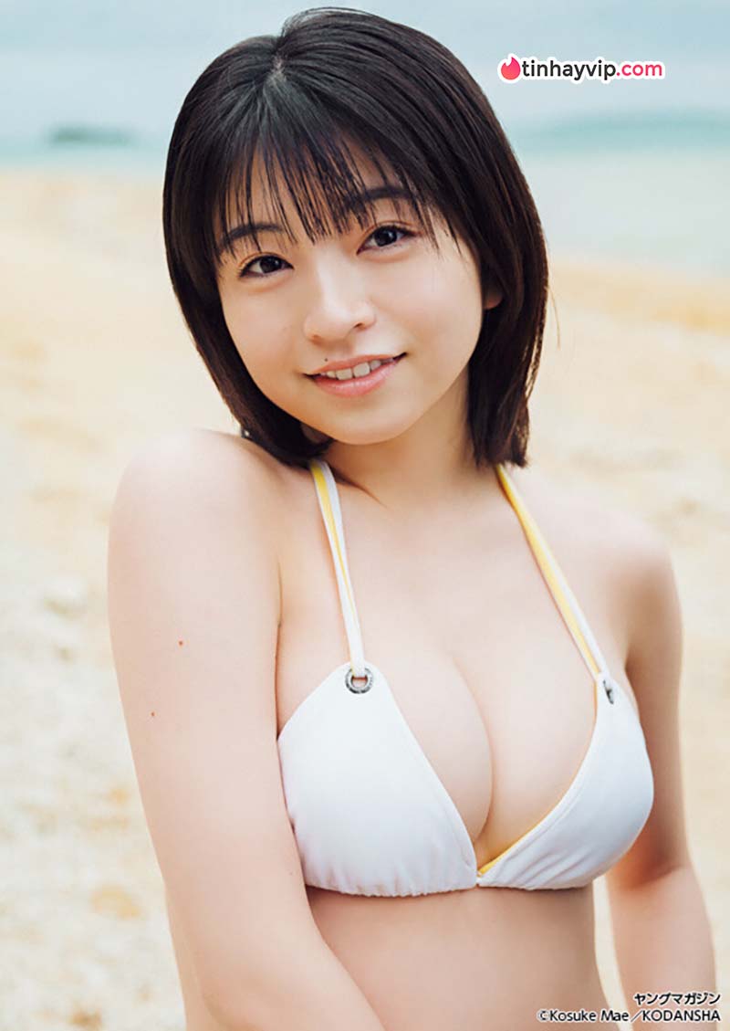 Honoka Sasaki gây ấn tượng trong bộ bikini ngày hè