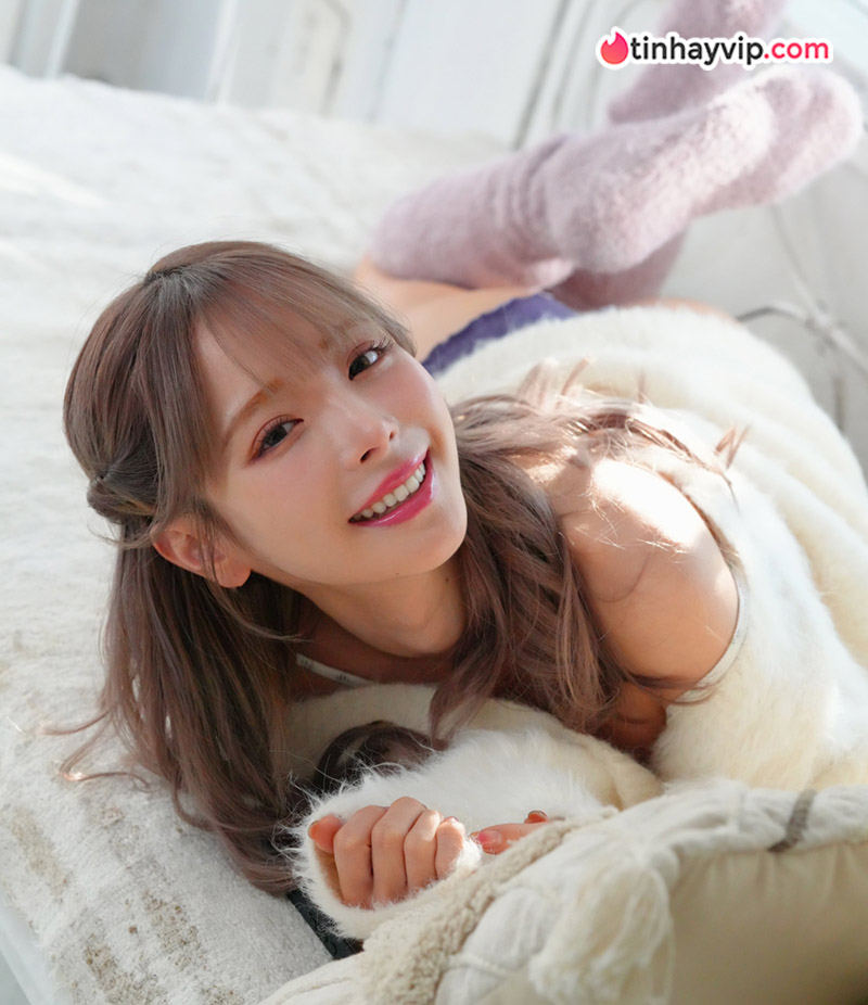 Nữ thần Kana Momonogi tiết lộ dự định đến Việt Nam khiến CĐM bùng nổ Nữ thần Kana Momonogi tiết lộ dự định đến Việt Nam khiến CĐM bùng nổ