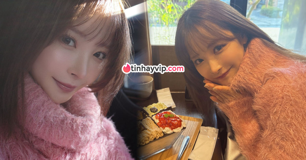 Kana Momonogi bất ngờ xuất hiện tại sân bóng chày khiến MXH bùng nổ